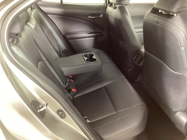 Used 2020 Lexus UX 250h AWD/4WD image 35