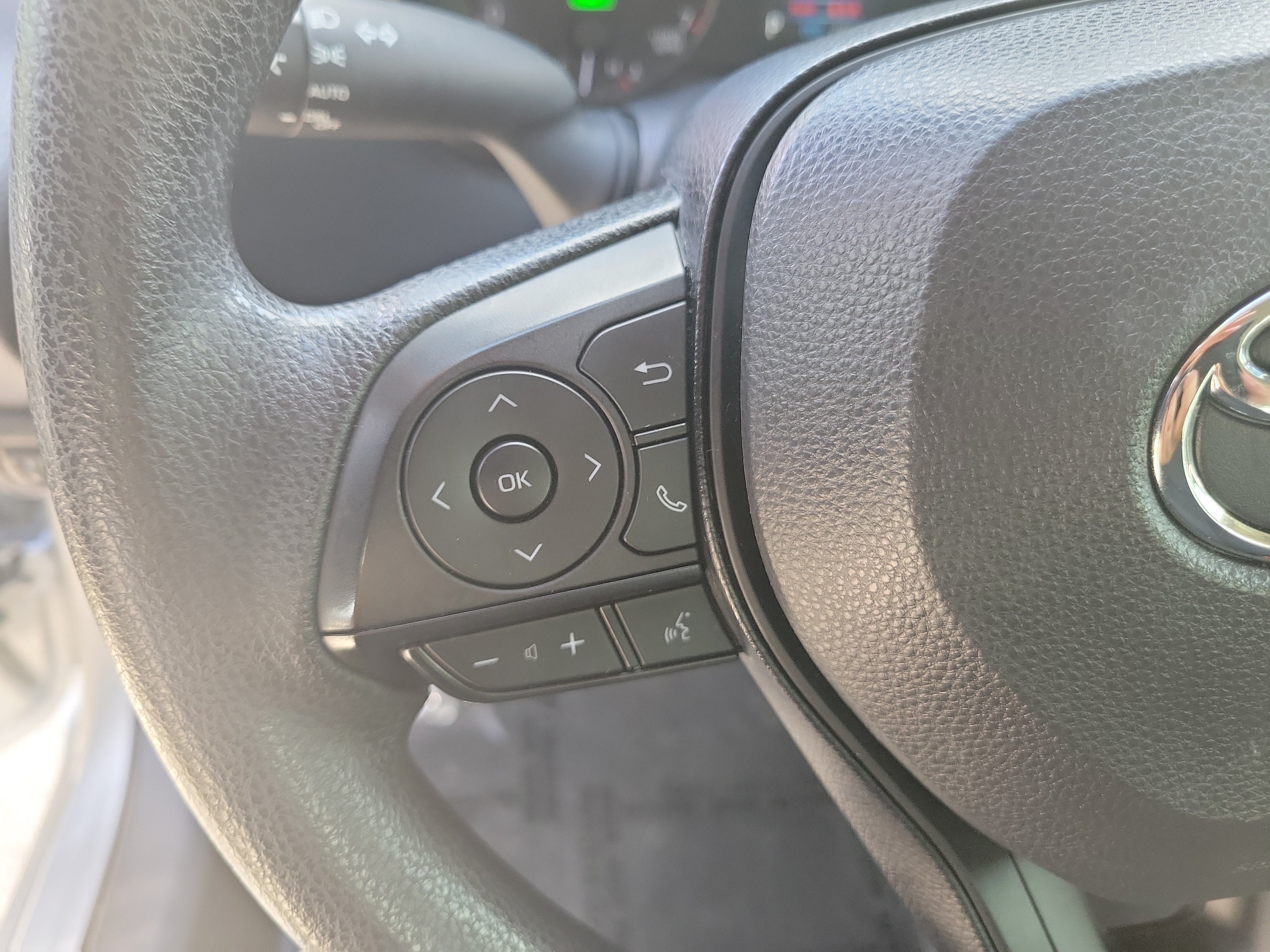 Certified 2024 Toyota Corolla LE FWD image 26