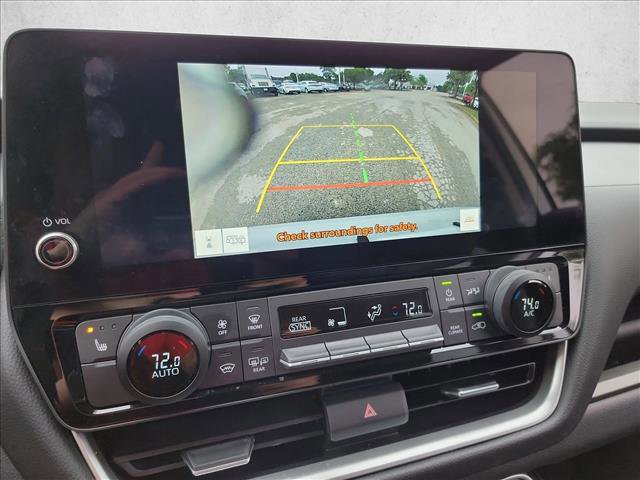 Used 2025 Toyota Grand Highlander AWD Hybrid image 24