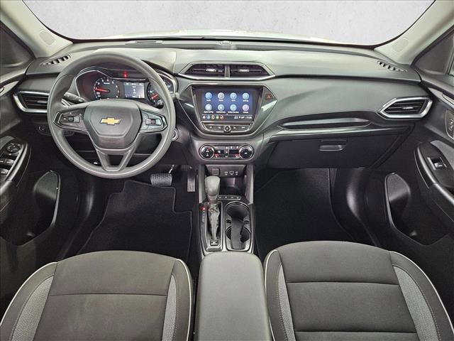 Used 2023 Chevrolet TrailBlazer LT w/ Convenience Package image 17
