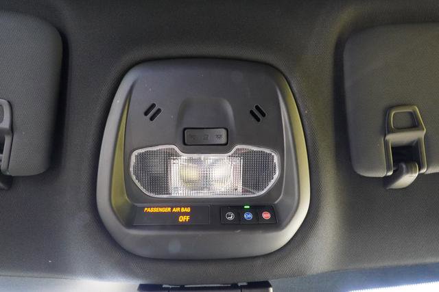 Used 2025 Buick Envista Sport Touring FWD image 22