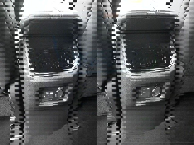 New 2026 Nissan Armada SL image 36