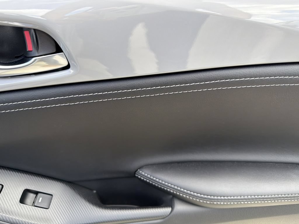 New 2026 MAZDA MX-5 Miata Club w/ Interior Package RWD image 8