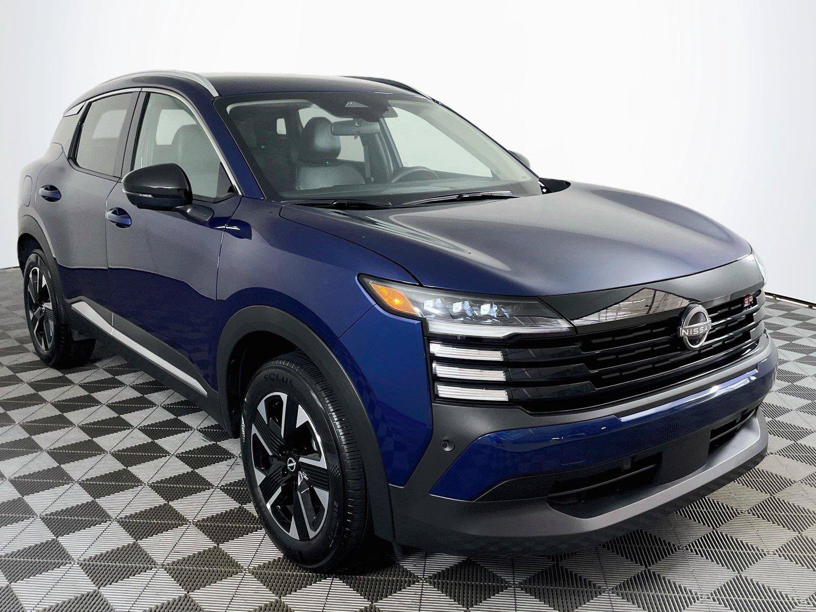 Used 2026 Nissan Kicks SR