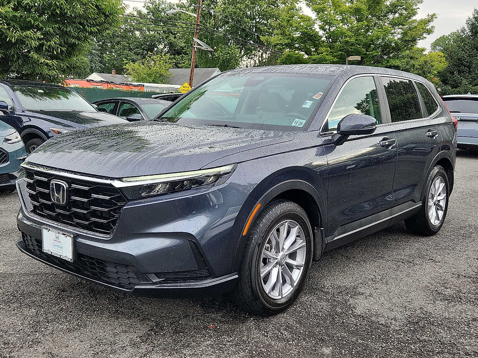 Used 2024 Honda CR-V EX image 3