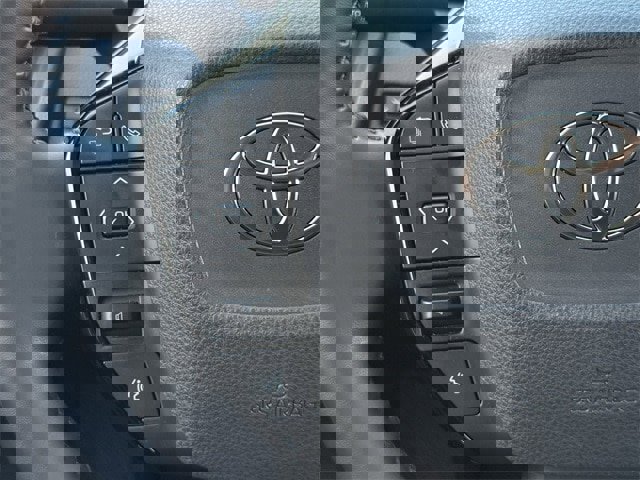 Used 2024 Toyota Prius Limited image 13