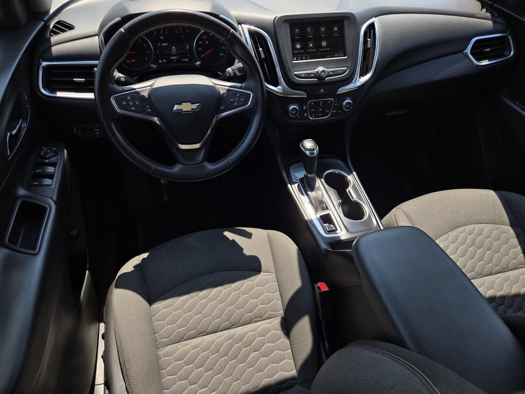 Used 2019 Chevrolet Equinox LT w/ Driver Convenience Package FWD image 16