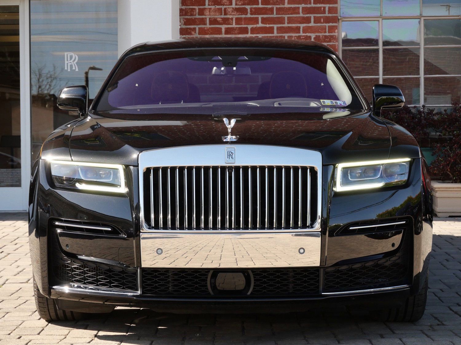 Used 2022 Rolls-Royce Ghost w/ Ghost Package image 5