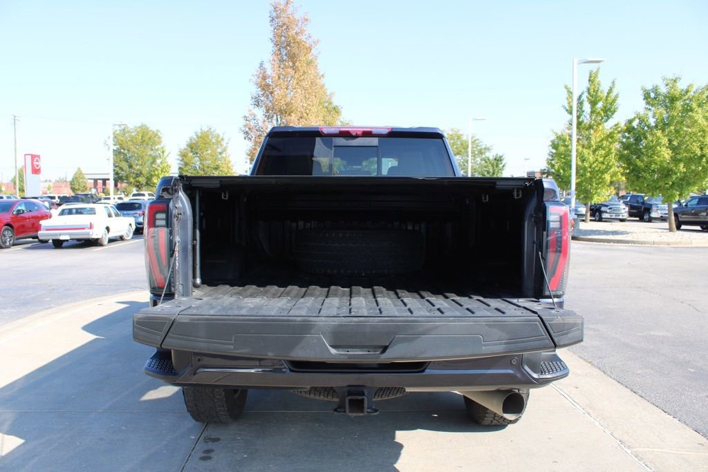Used 2024 GMC Sierra 2500 AT4 w/ AT4 Premium Plus Package image 10