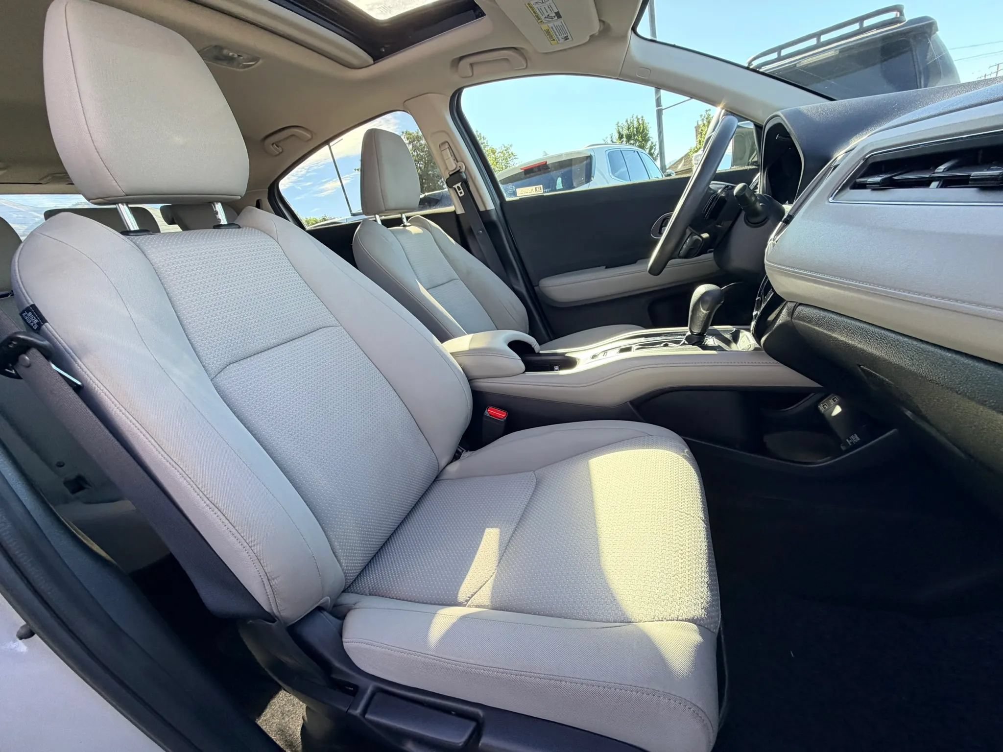 Used 2021 Honda HR-V EX image 22