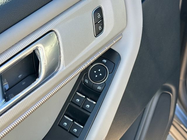 New 2026 Ford Explorer Active w/ Active Comfort Package AWD/4WD image 24