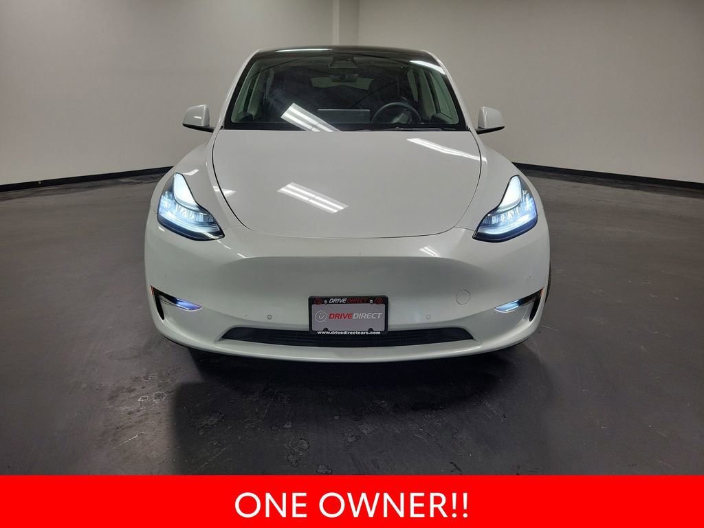 Used 2022 Tesla Model Y Long Range image 3