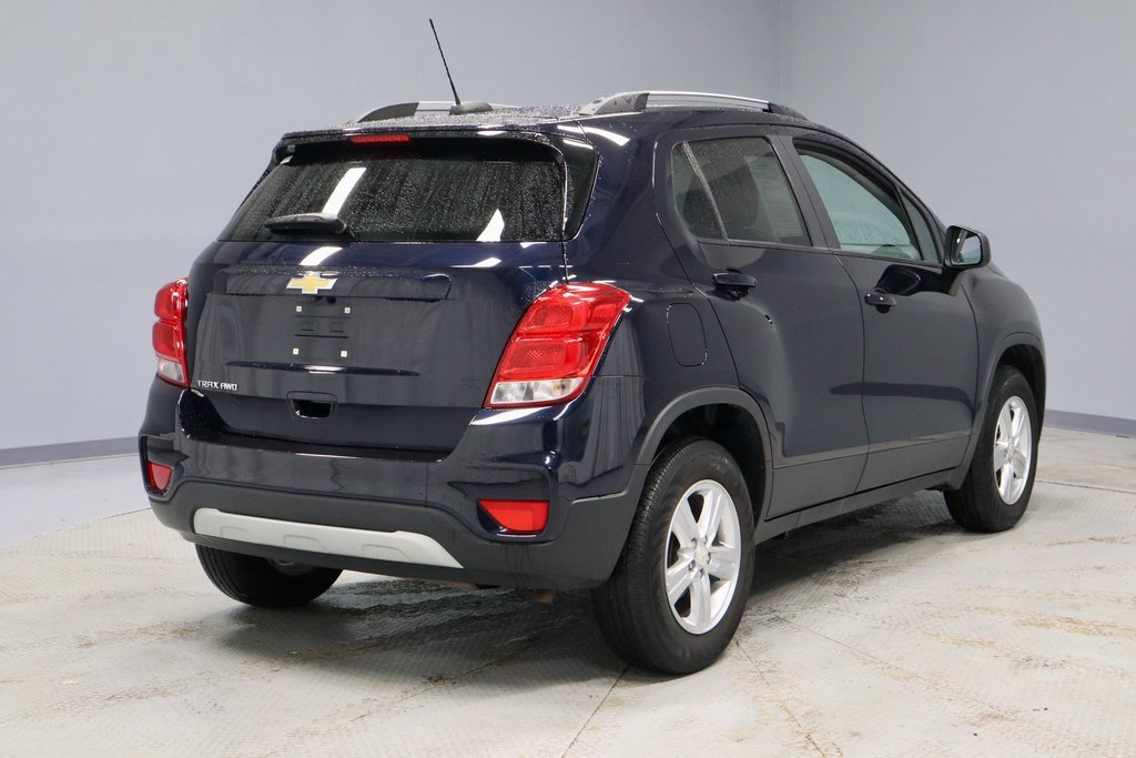 Used 2022 Chevrolet Trax LT w/ Premium Seat Package image 11