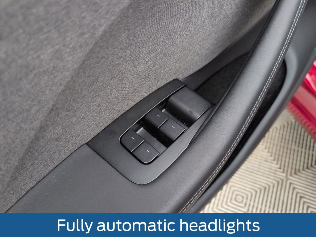 Used 2025 Tesla Model 3 Long Range image 33