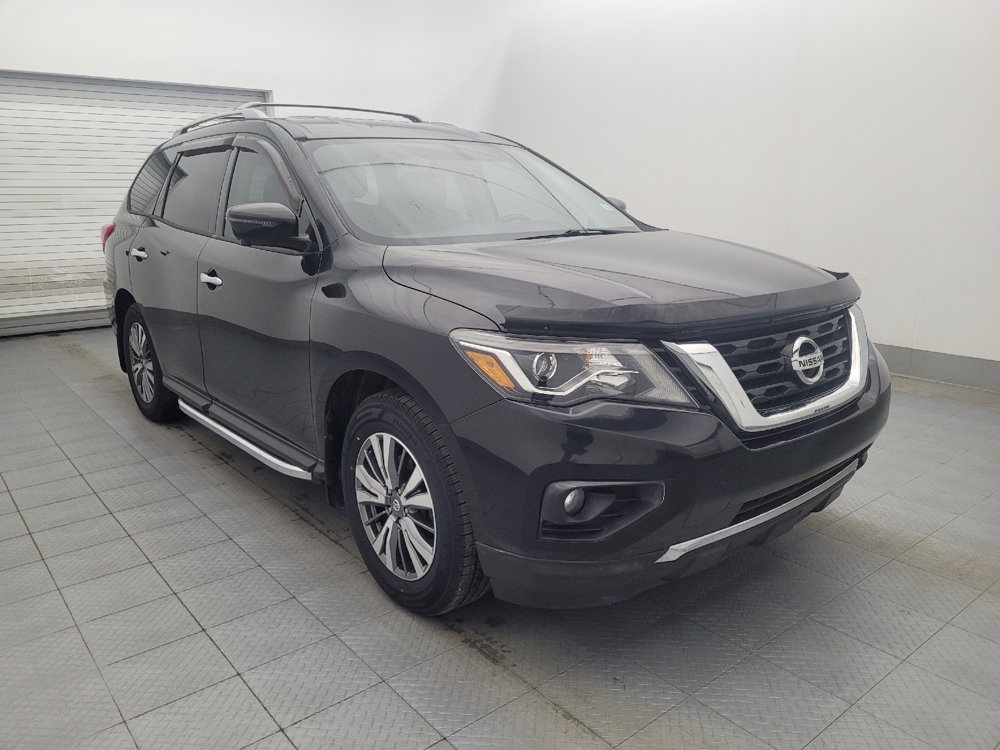 Used 2019 Nissan Pathfinder SL w/ Cargo Package FWD image 13