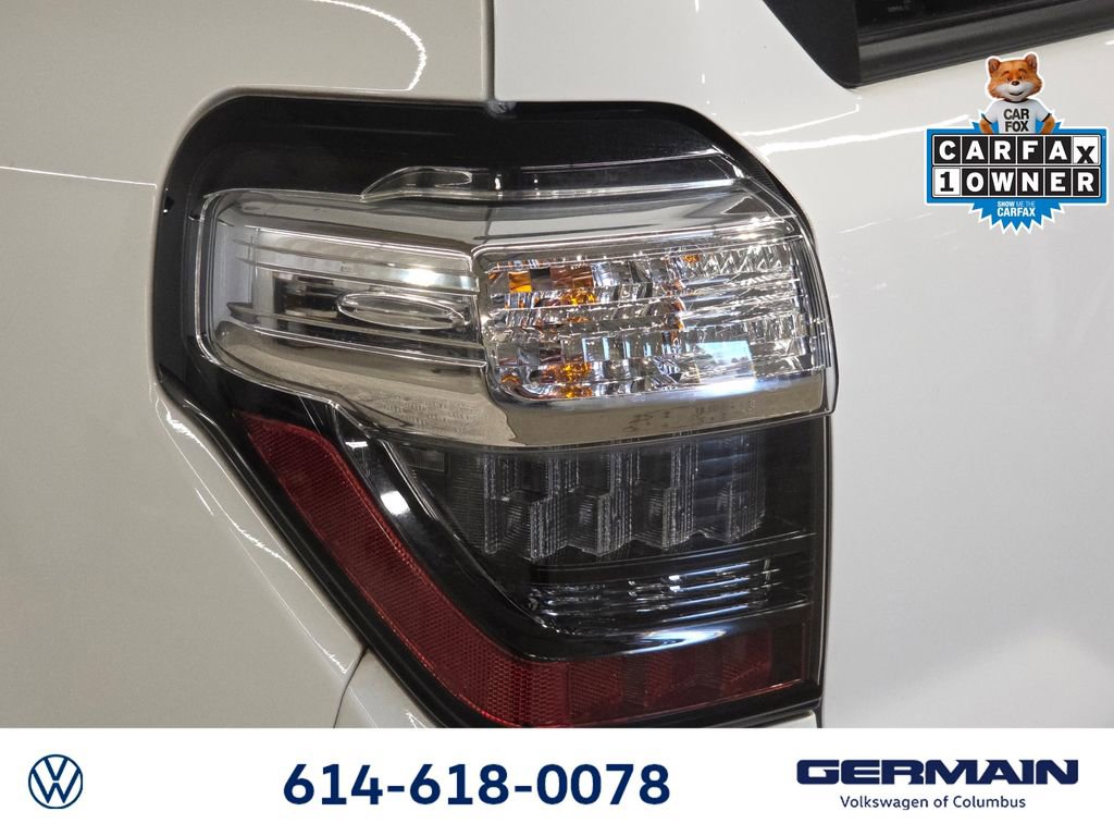 Used 2022 Toyota 4Runner SR5 Premium w/ Moonroof Package image 19