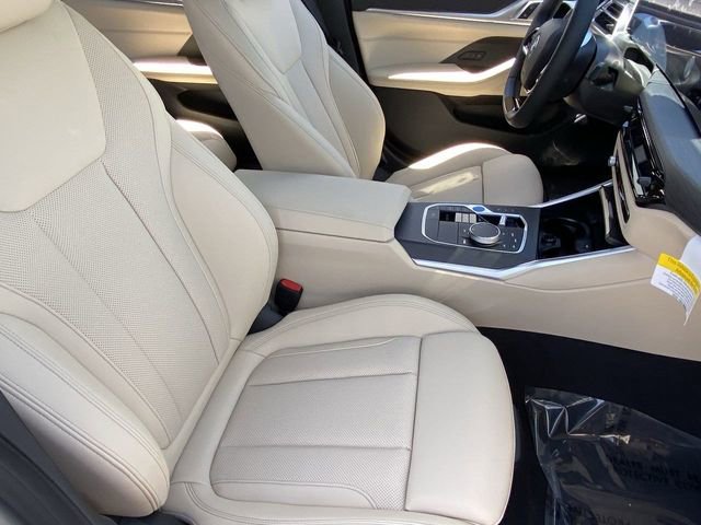 Used 2025 BMW i4 eDrive40 w/ Premium Package image 11