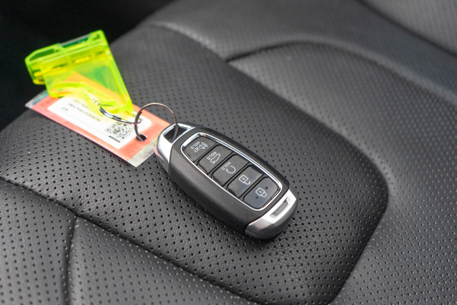 Used 2023 Hyundai Elantra Limited image 28