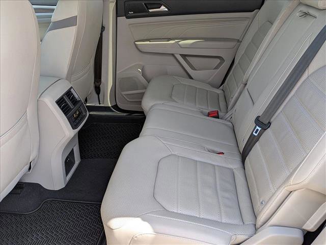 Used 2021 Volkswagen Atlas SEL Premium image 20