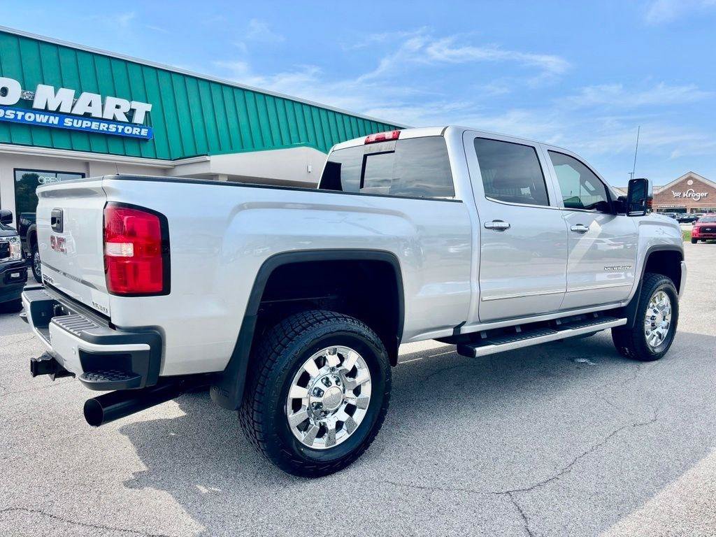 Used 2019 GMC Sierra 2500 Denali w/ Duramax Plus Package AWD/4WD image 7
