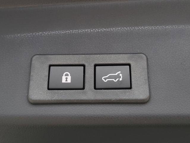 Used 2025 Subaru Ascent Bronze Edition AWD/4WD image 13