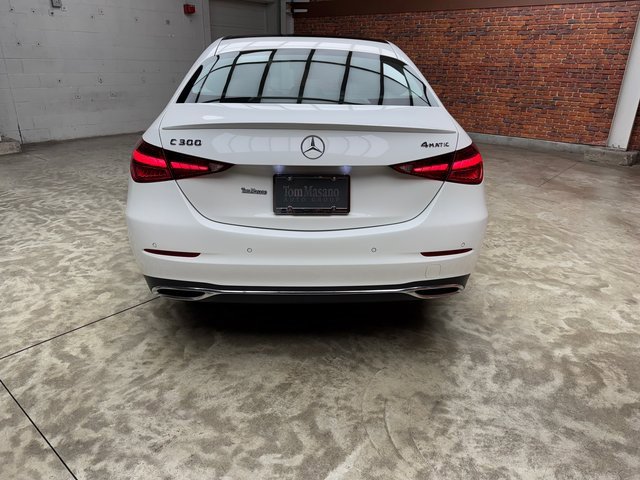 Used 2023 Mercedes-Benz C 300 4MATIC Sedan image 4