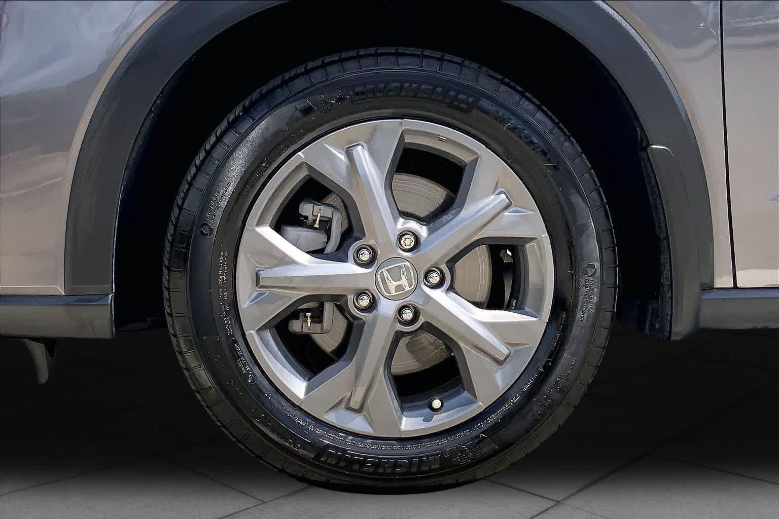 Used 2026 Honda HR-V LX image 11