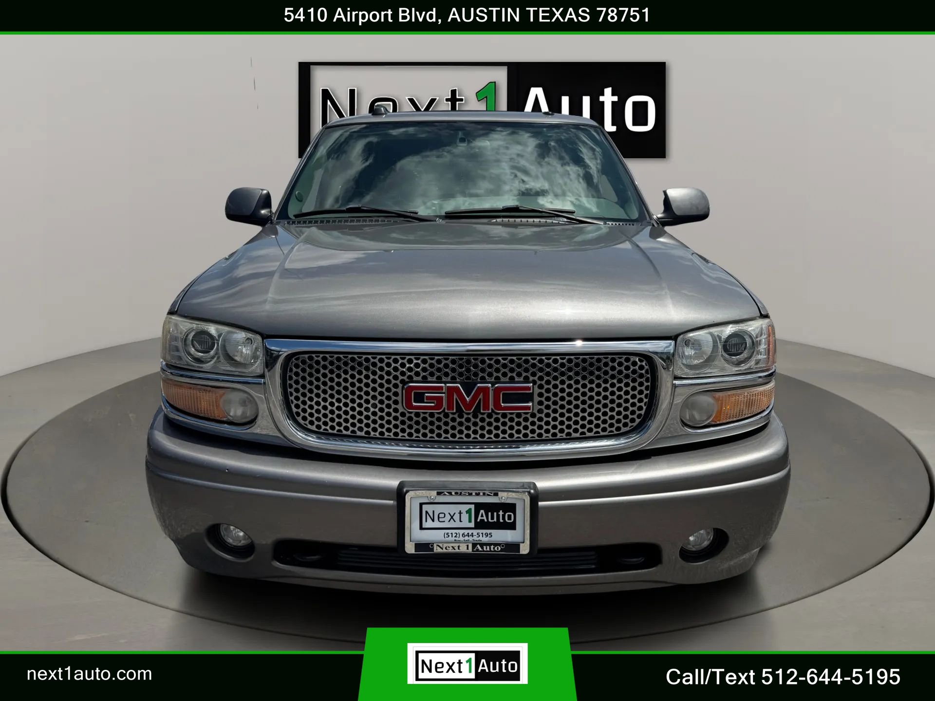 Used 2005 GMC Yukon Denali AWD/4WD image 9