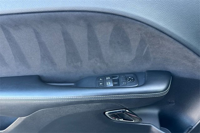 Used 2019 Dodge Challenger SRT Hellcat image 11