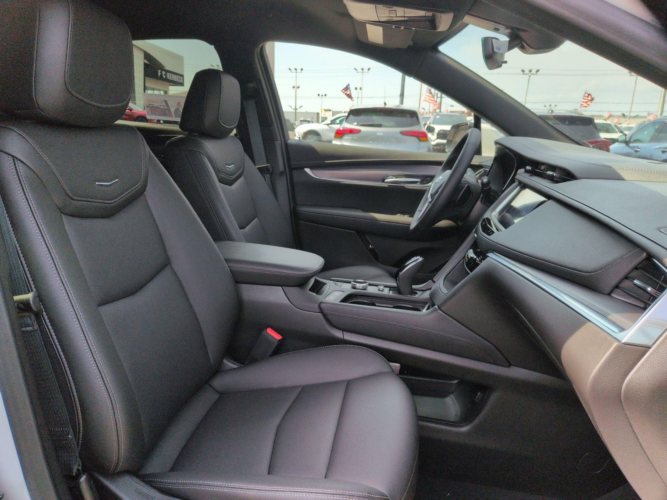 Certified 2025 Cadillac XT5 Luxury image 28