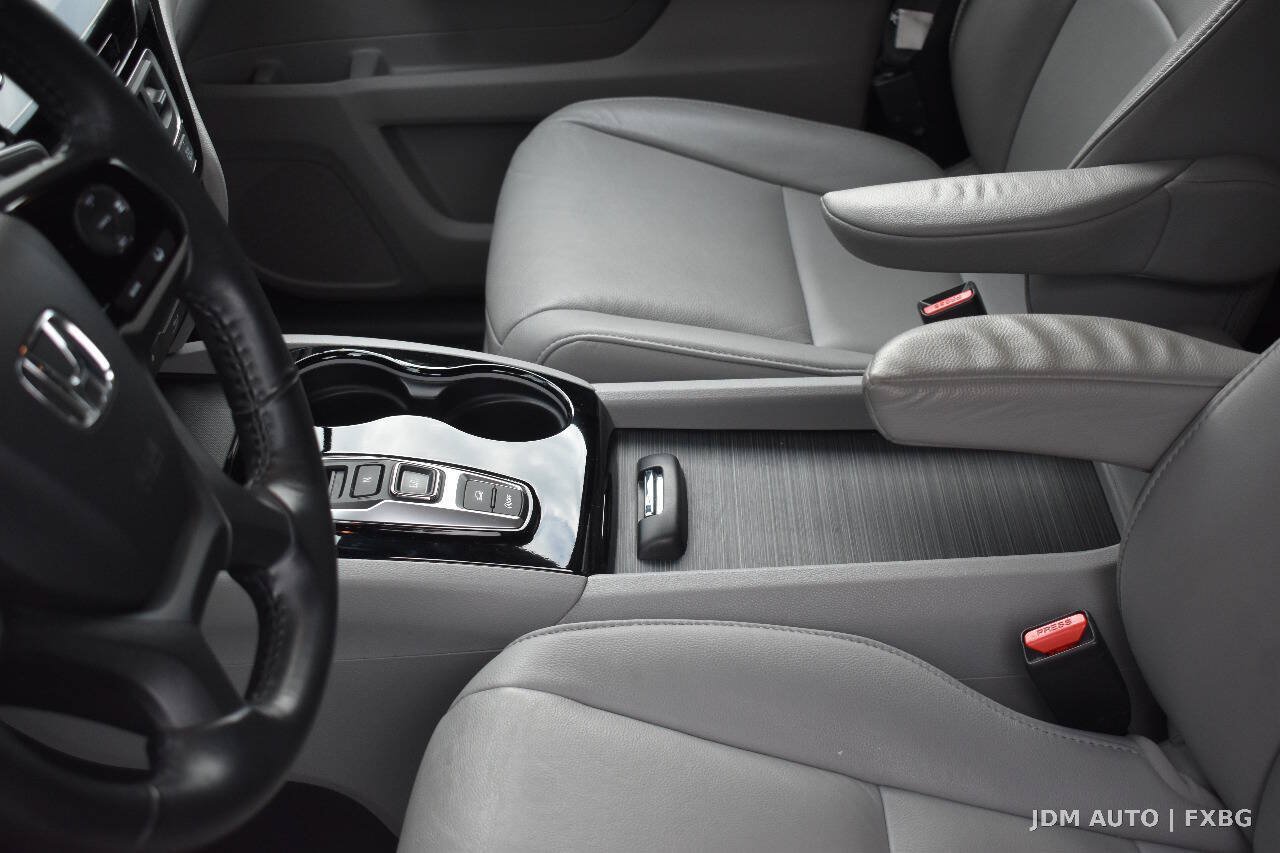 Used 2019 Honda Pilot Touring image 28