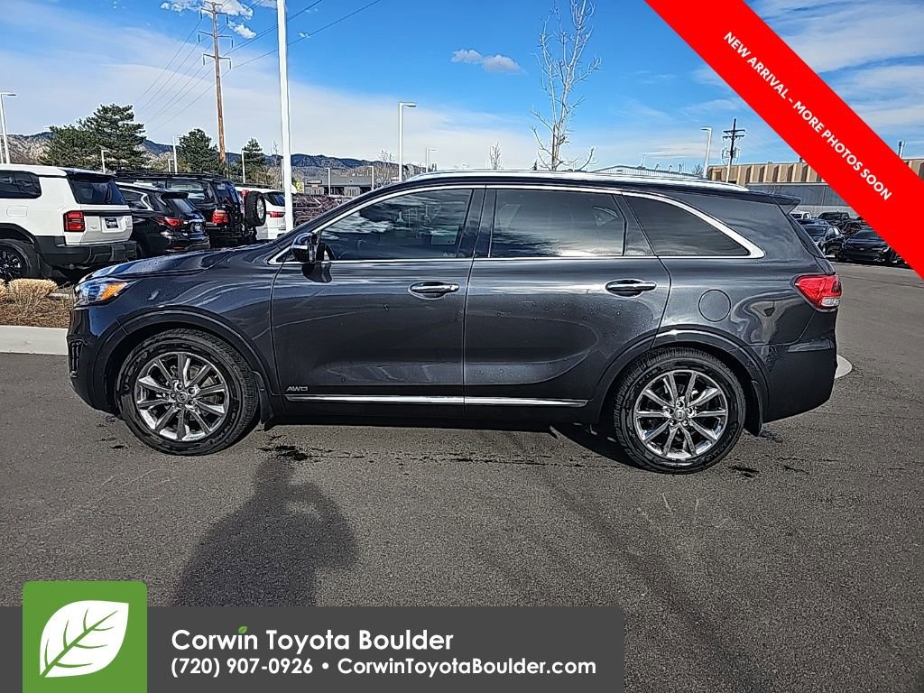 Used 2017 Kia Sorento SX AWD/4WD image 4