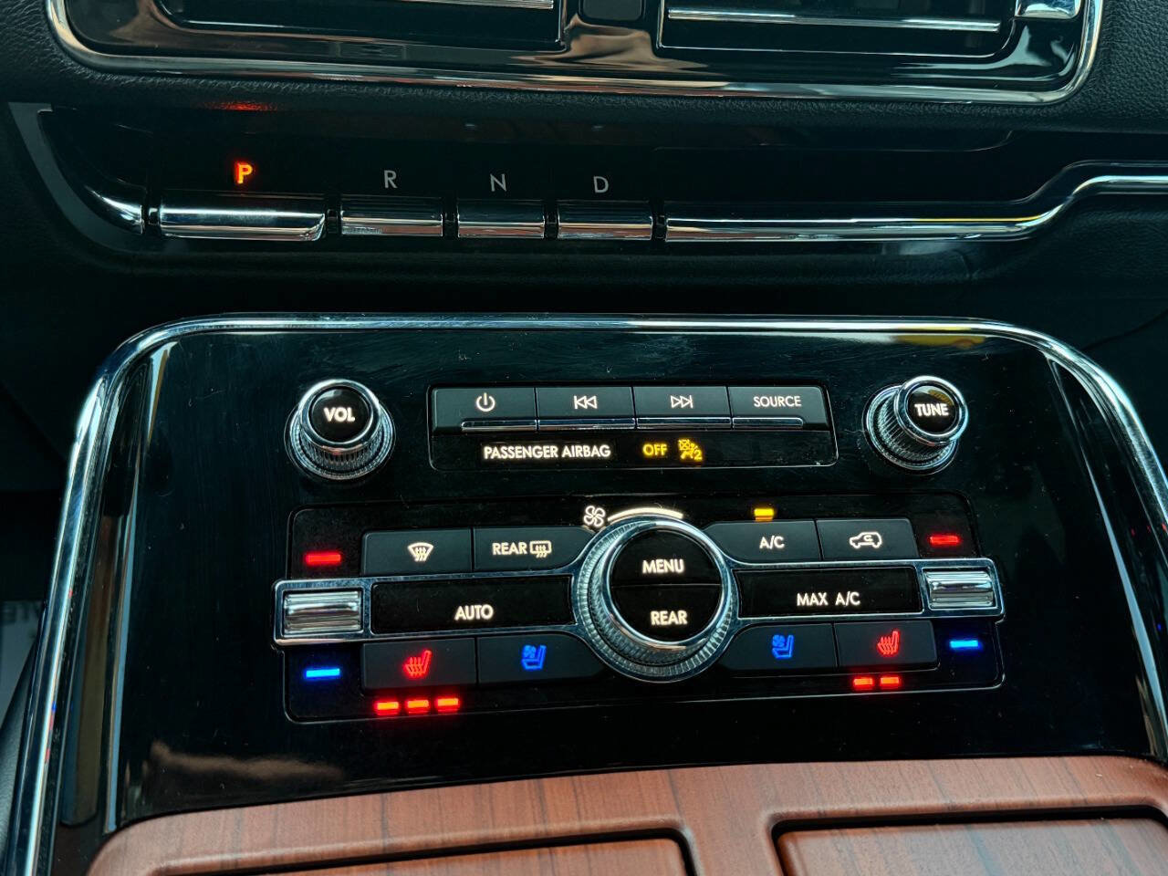 Used 2020 Lincoln Navigator L Reserve image 49