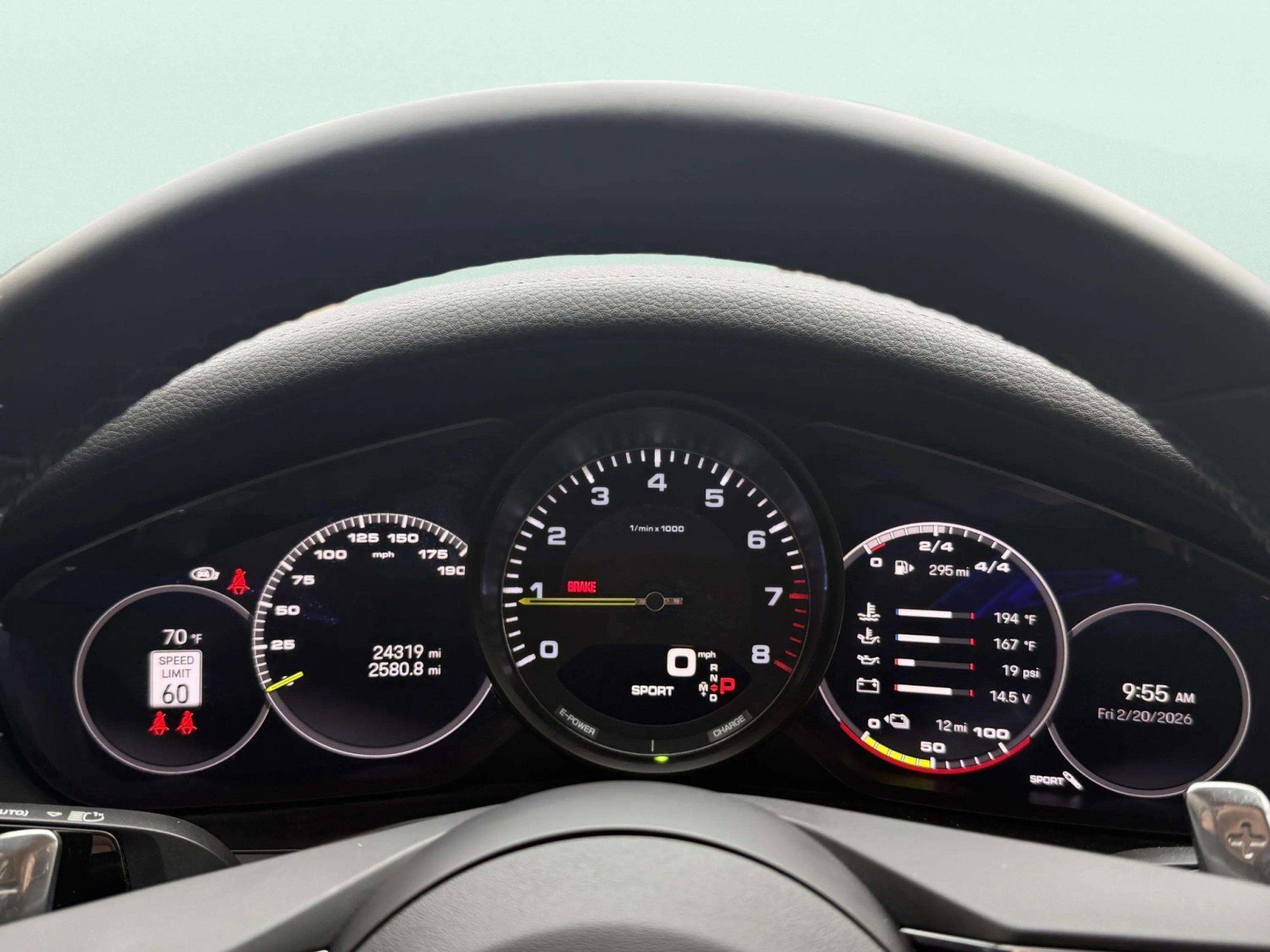 Used 2023 Porsche Panamera 4 Platinum Edition image 13