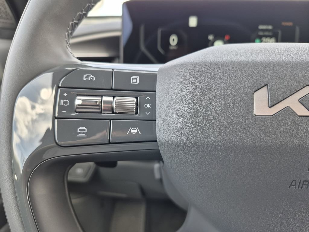 New 2026 Kia EV9 Land image 18