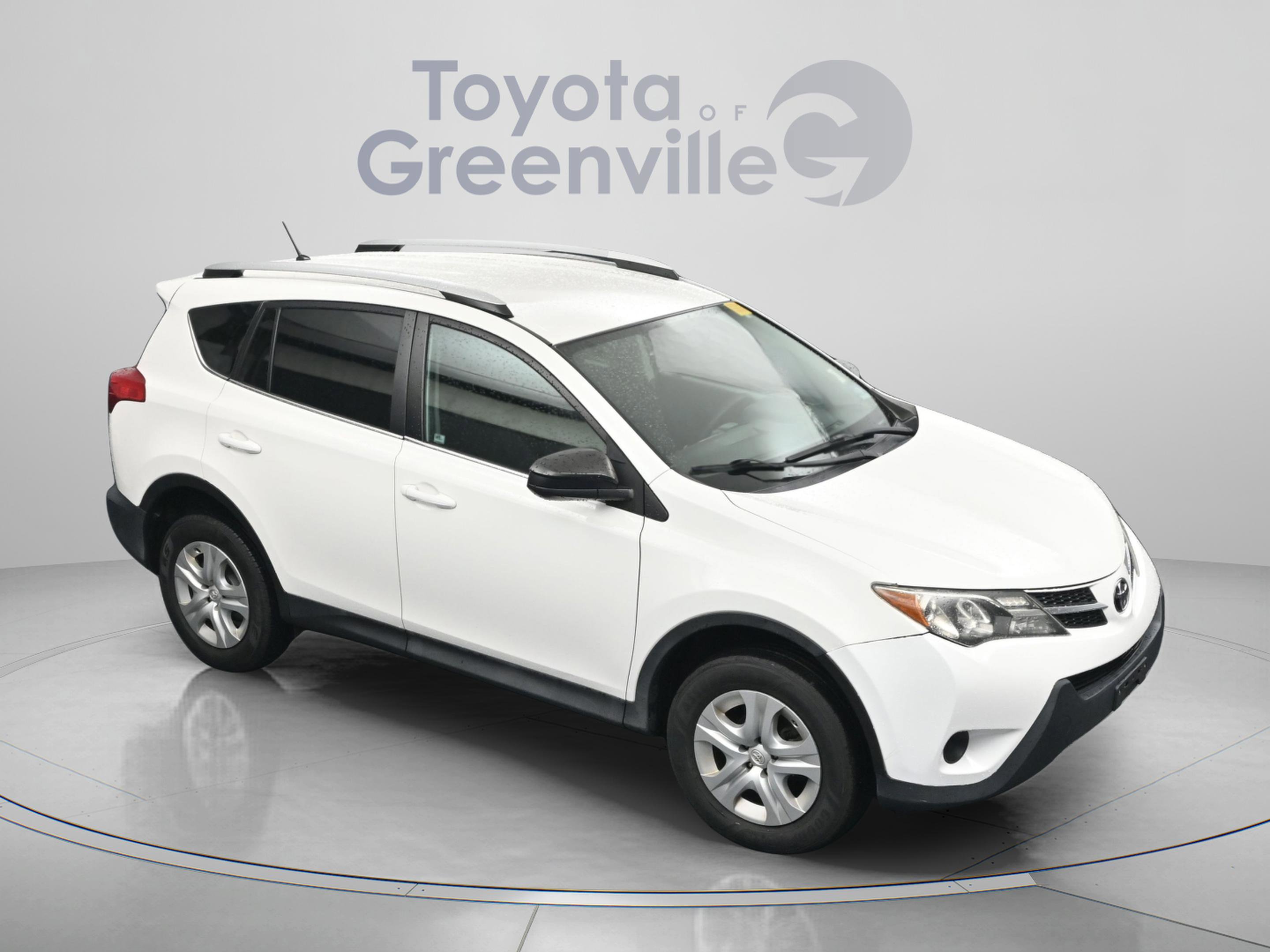 Used 2015 Toyota RAV4 LE AWD/4WD image 19
