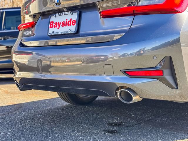 Used 2020 BMW 330i xDrive Sedan w/ Convenience Package image 11