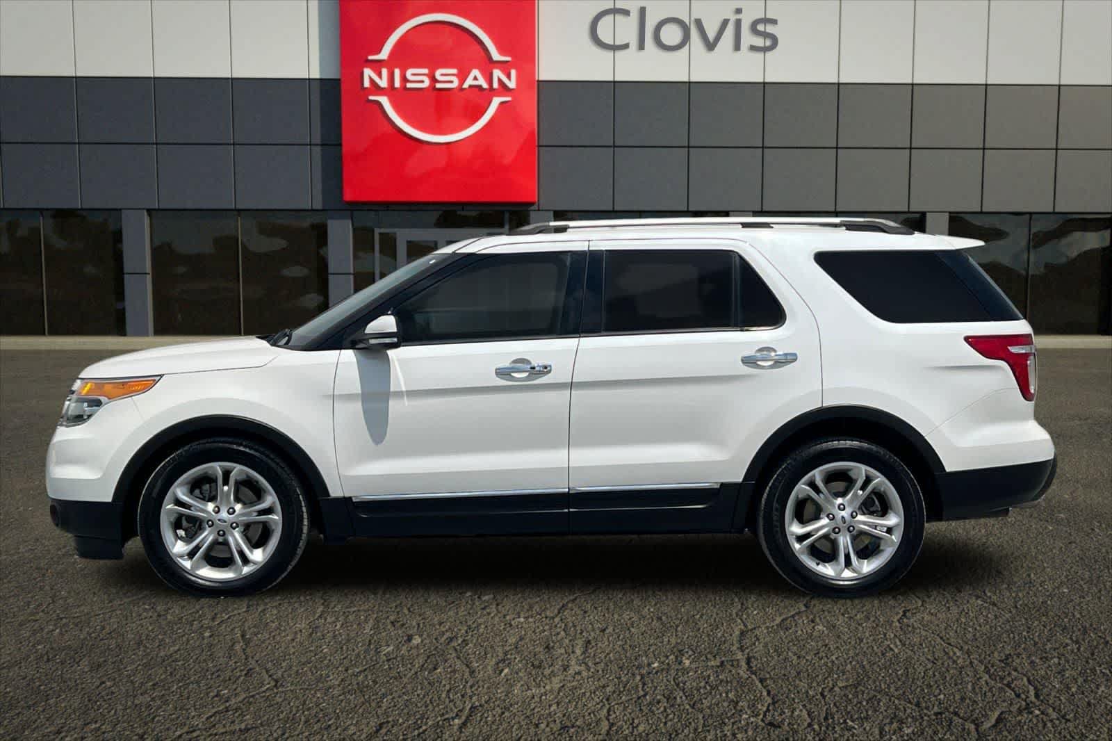 Used 2014 Ford Explorer Limited w/ Equipment Group 301A FWD image 6