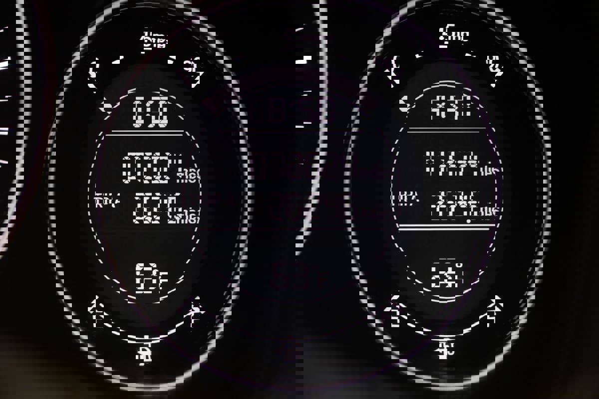 Used 2018 Honda HR-V EX image 33