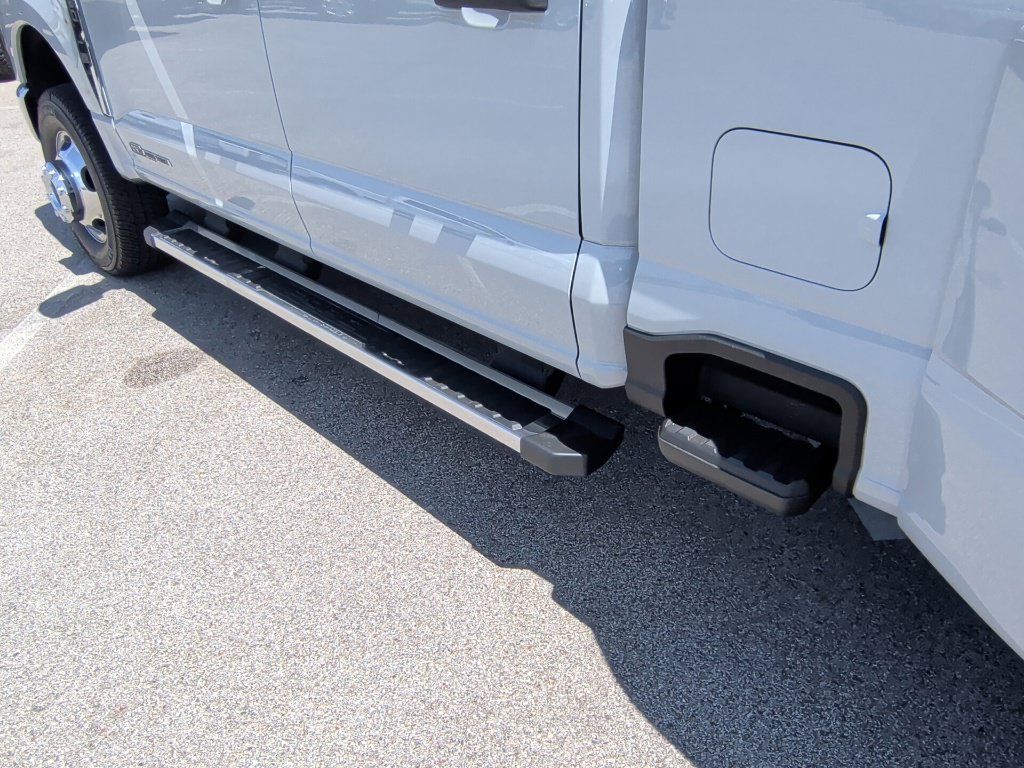 New 2026 Ford F350 XLT AWD/4WD image 40