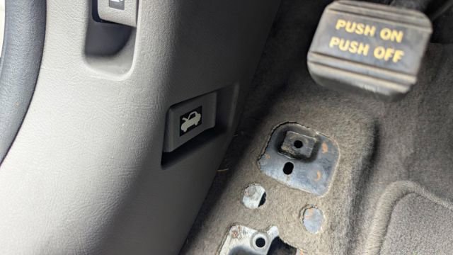 Used 2010 Honda CR-V EX-L image 39