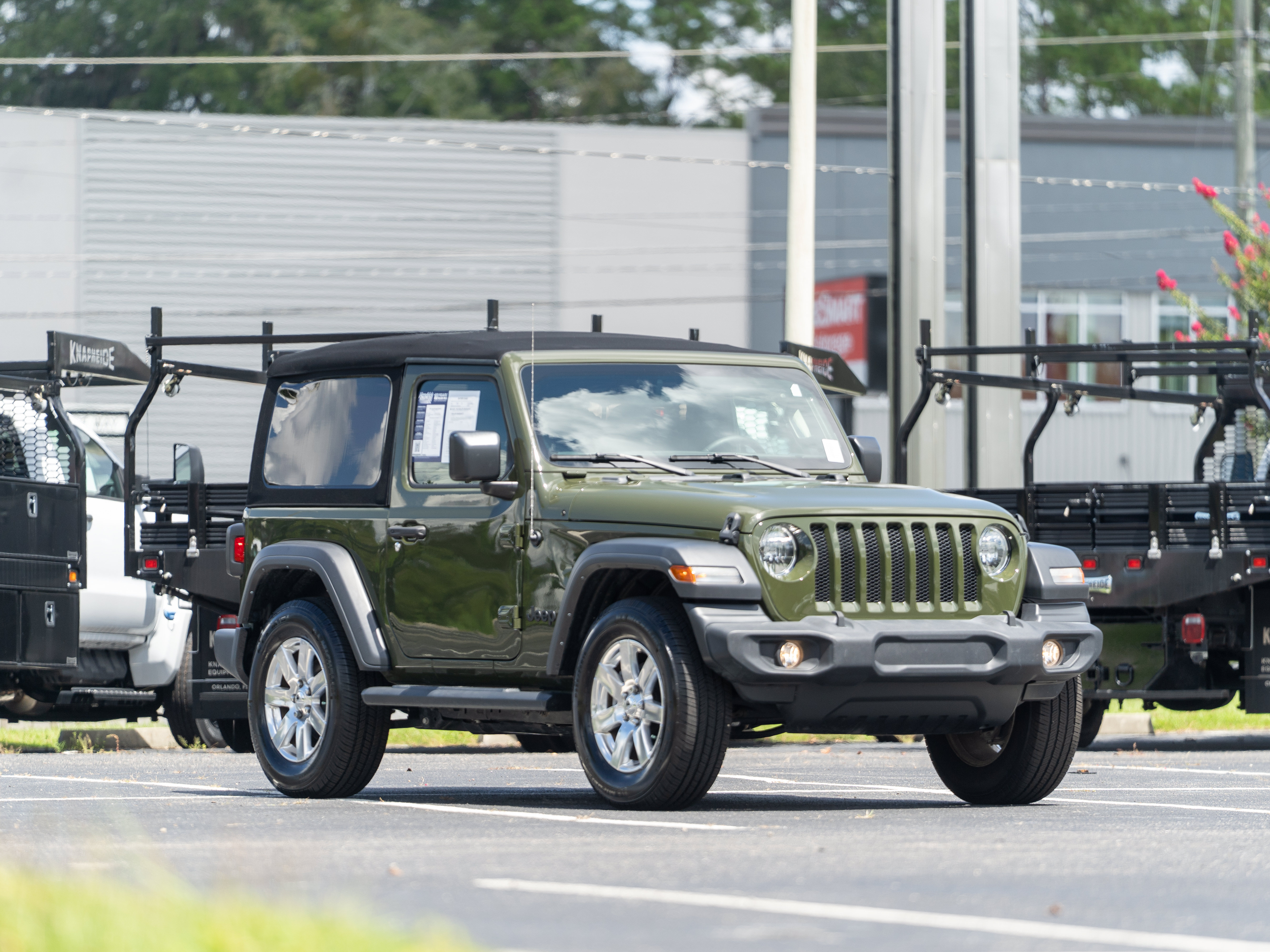 Used 2023 Jeep Wrangler Sport AWD/4WD image 36