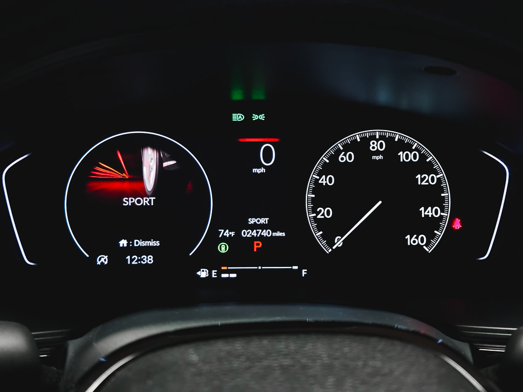 Used 2023 Honda Civic Sport image 23