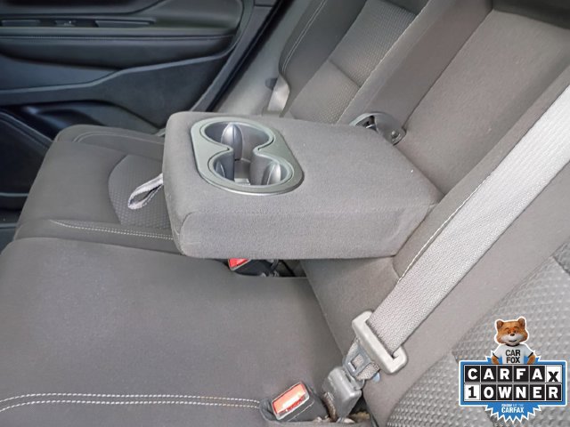 Used 2024 GMC Terrain SLE w/ Driver Convenience Package FWD image 11