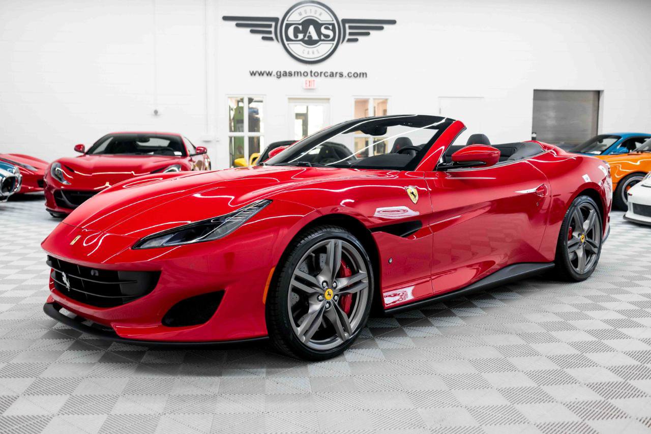 Used 2019 Ferrari Portofino RWD image 9