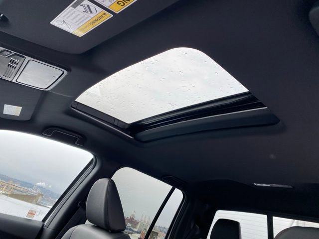 New 2026 Honda Ridgeline Black Edition image 17