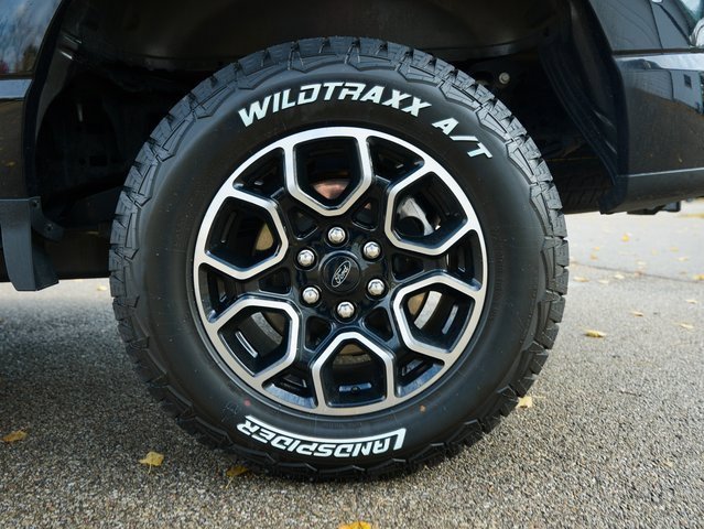 Used 2023 Ford F150 Lariat image 36