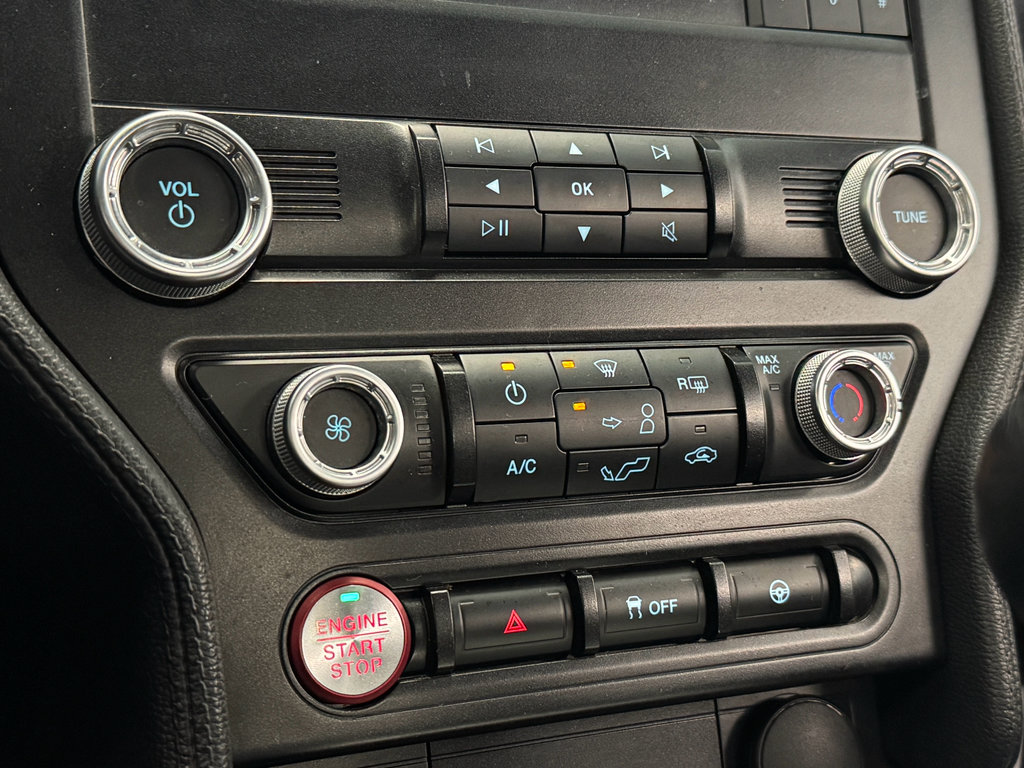 Used 2021 Ford Mustang EcoBoost w/ 2.3L High Performance Package image 23