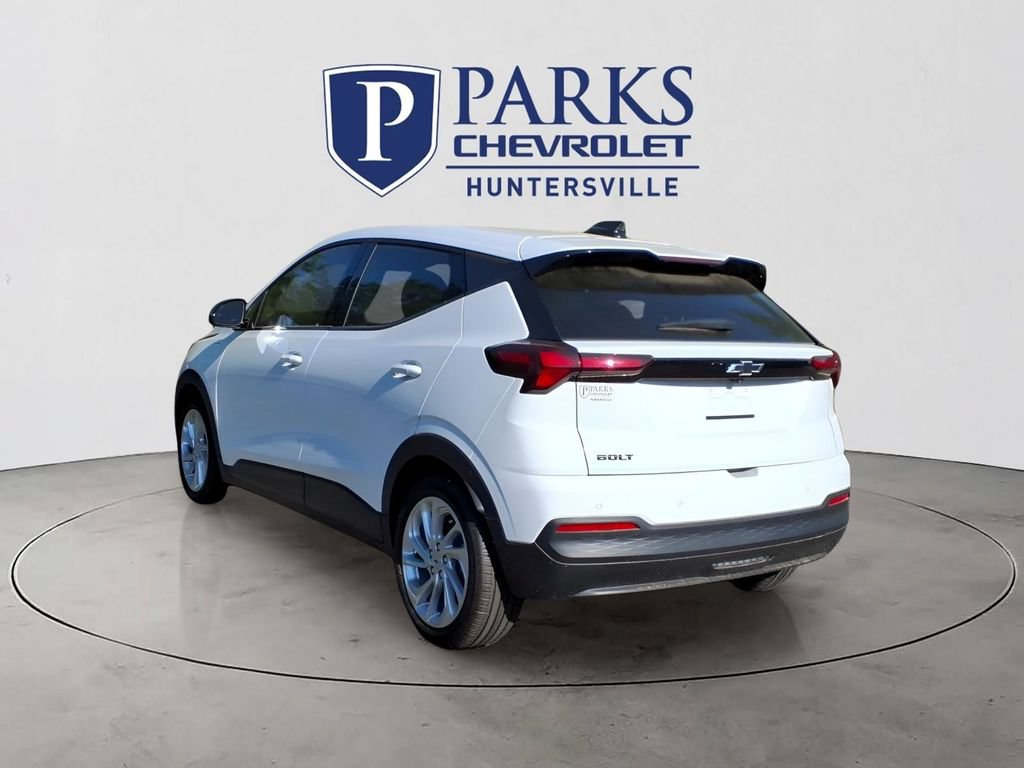 New 2027 Chevrolet Bolt LT w/ Comfort Package FWD image 29