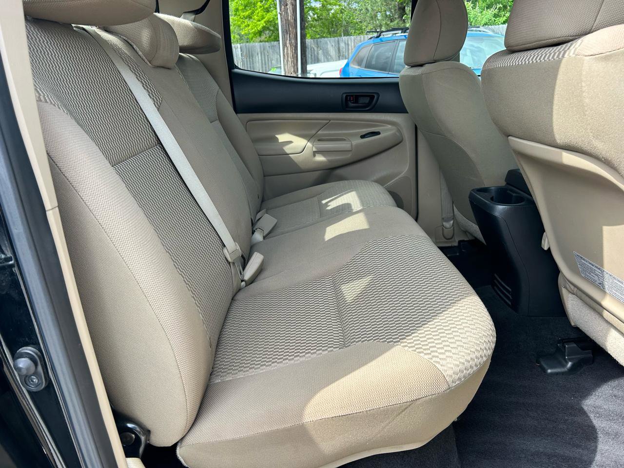 Used 2014 Toyota Tacoma PreRunner w/ SR5 Package RWD image 12